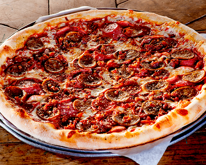 Mamas Famous Pizza – Meat Lovers Pizza